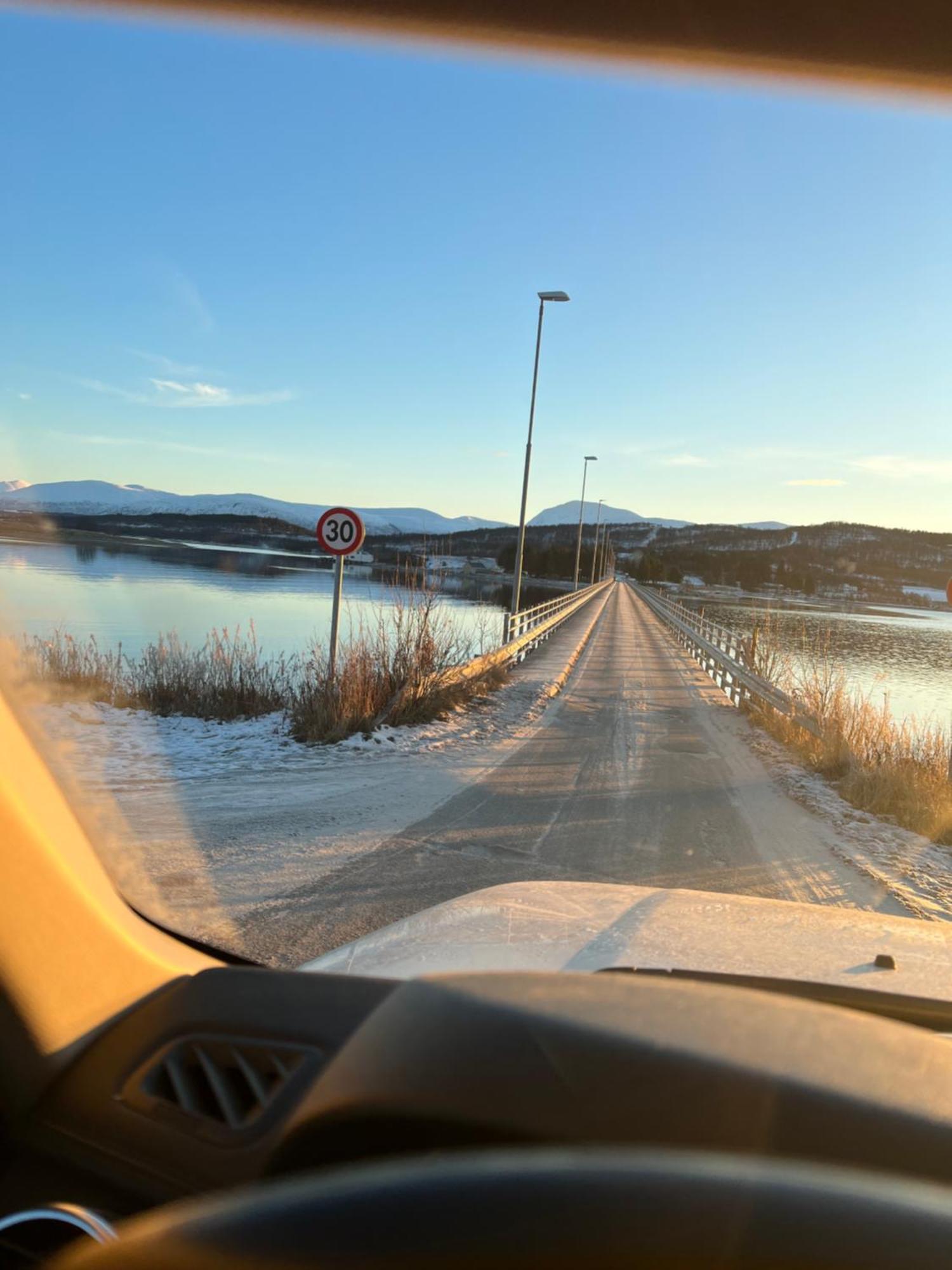 Hakoyveien 151, Tromso Hotel Luaran gambar